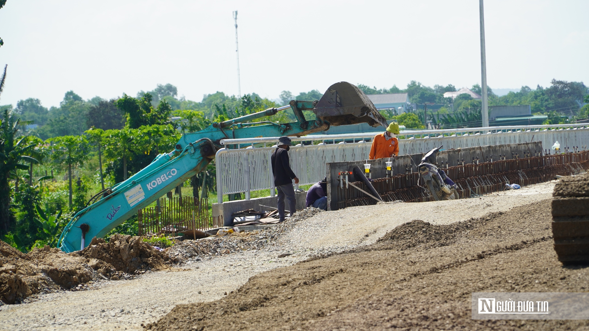 Cận cảnh tuyến đường kết nối cao tốc – Quốc lộ 1, động lực tăng trưởng mới cho Lâm Đồng - Ảnh 13.