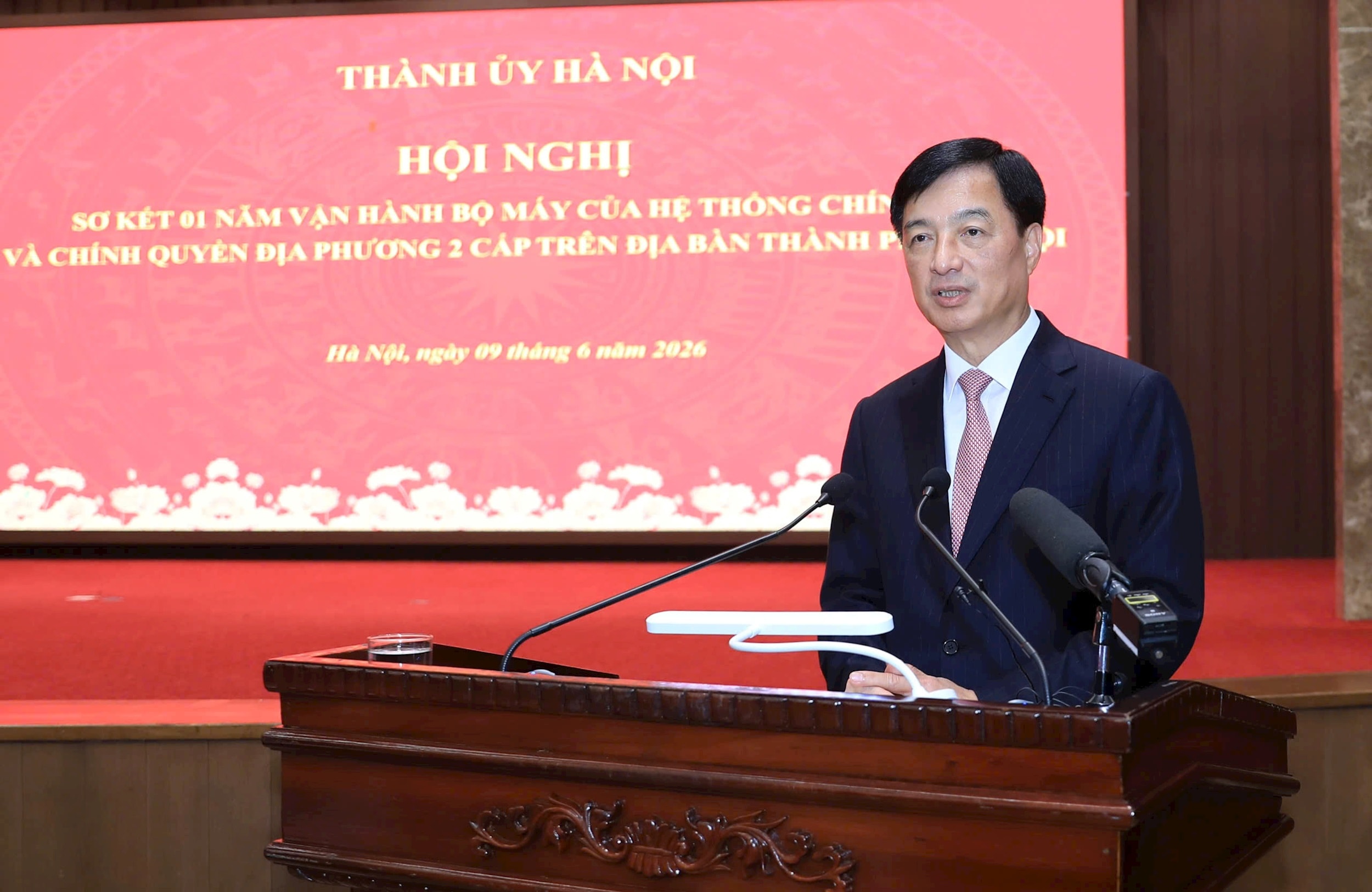 Hà Nội cần tiếp tục tiên phong trong xây dựng chính quyền địa phương 2 cấp- Ảnh 1. Hà Nội cần tiếp tục tiên phong trong xây dựng chính quyền địa phương 2 cấp- Ảnh 1.