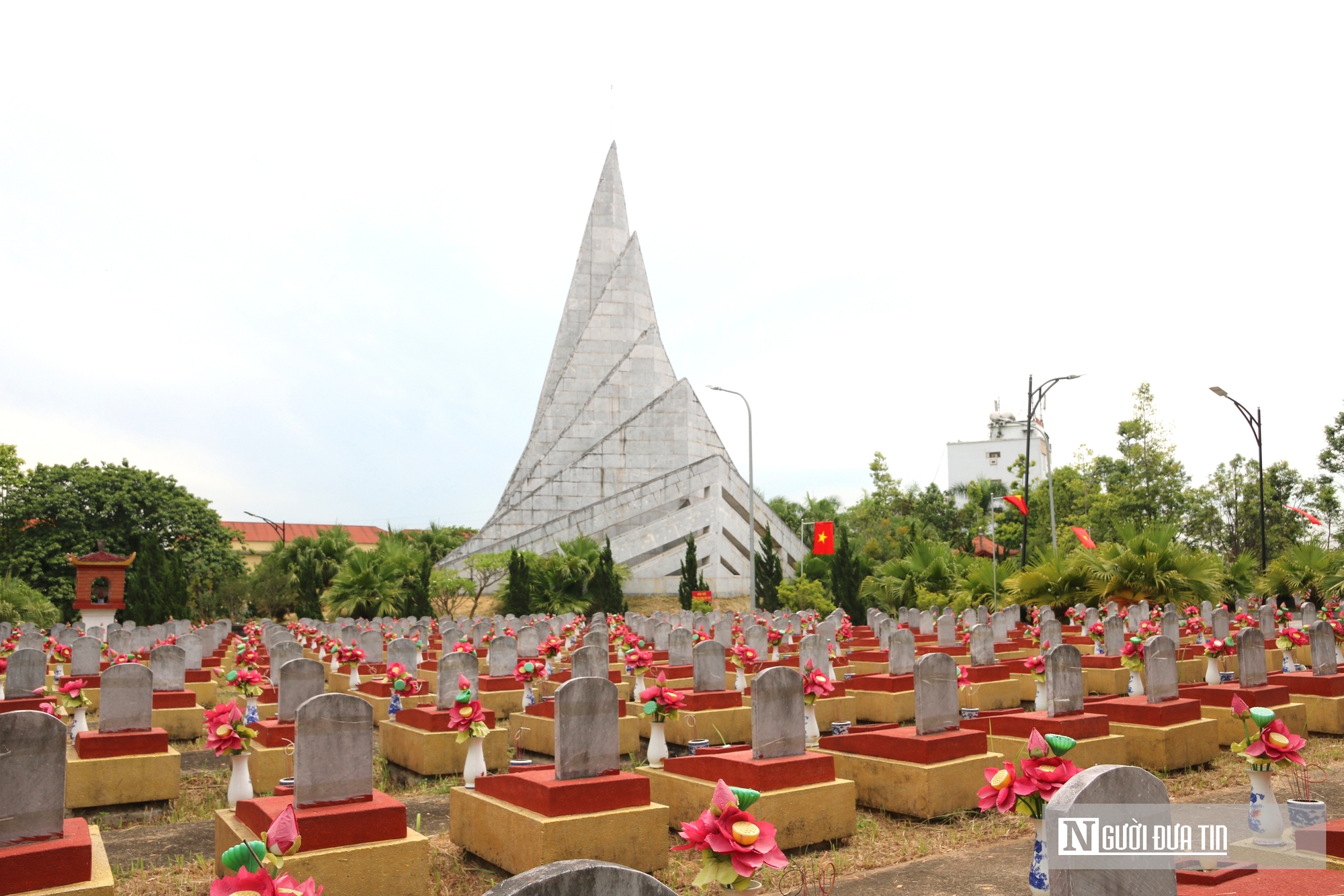 Nghệ An: Chạy đua với thời gian, dồn lực 40 ngày lấy mẫu hơn 1.300 hài cốt liệt sĩ- Ảnh 1.