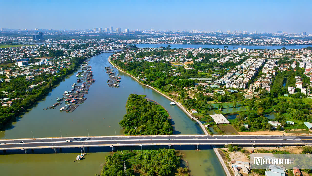 Đồng Nai “khai tử” hàng nghìn lồng bè giữa lòng đô thị: Cuộc giải tỏa lớn để cứu dòng sông và mở không gian phát triển - Ảnh 2.