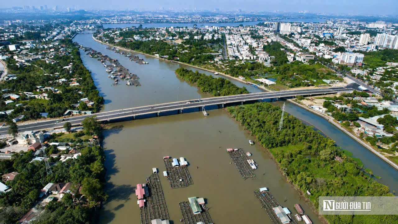 Đồng Nai “khai tử” hàng nghìn lồng bè giữa lòng đô thị: Cuộc giải tỏa lớn để cứu dòng sông và mở không gian phát triển - Ảnh 5.