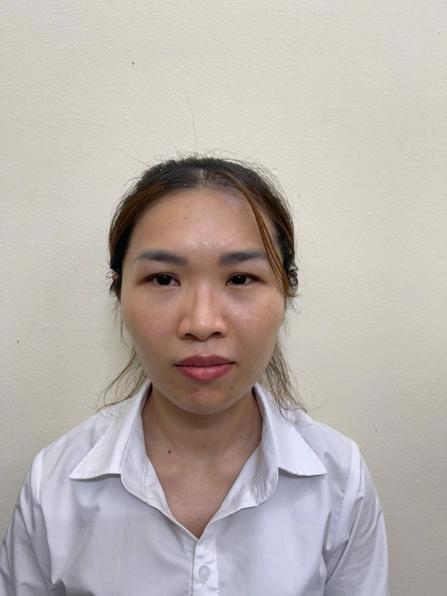 Bắt cựu nhân viên ngân hàng lừa đảo hơn 2,6 tỷ đồng- Ảnh 1.