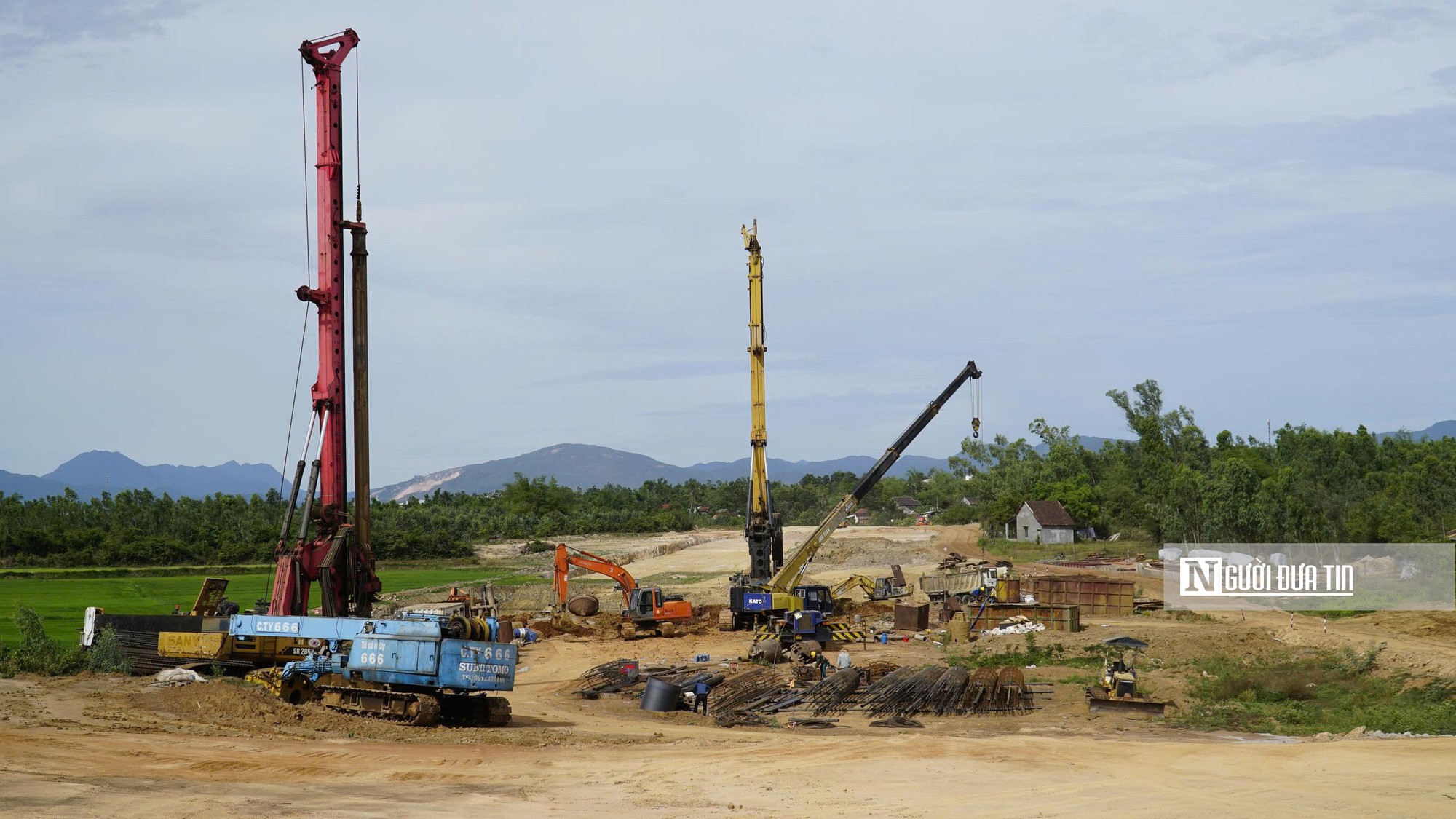 Cao tốc Quy Nhơn &ndash; Pleiku tăng tốc thi c&ocirc;ng "3 ca, 4 k&iacute;p" - Ảnh 4.