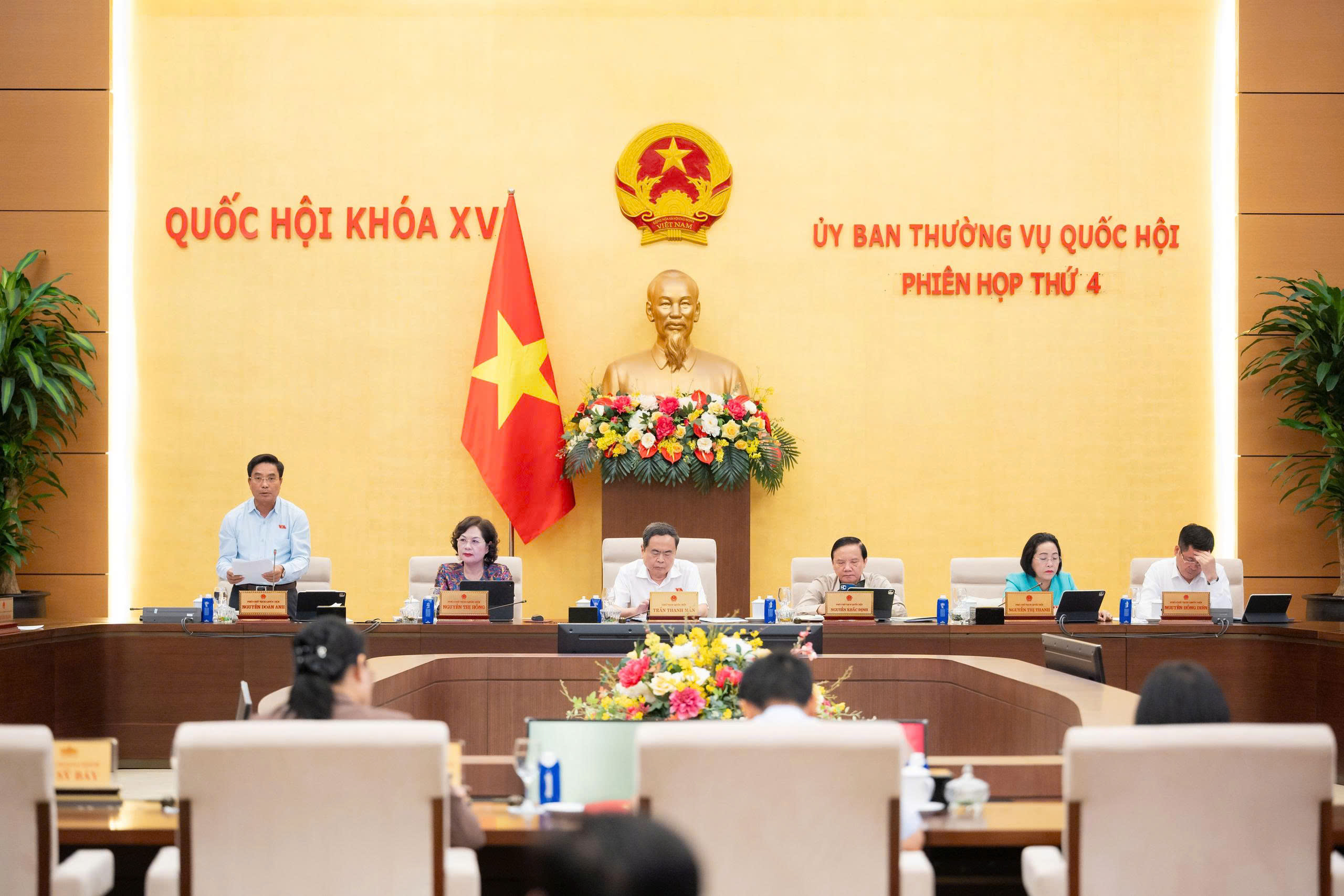 Đề nghị điều tra, làm rõ vụ điểm 10 môn Toán bất thường tại Tuyên Quang- Ảnh 2.