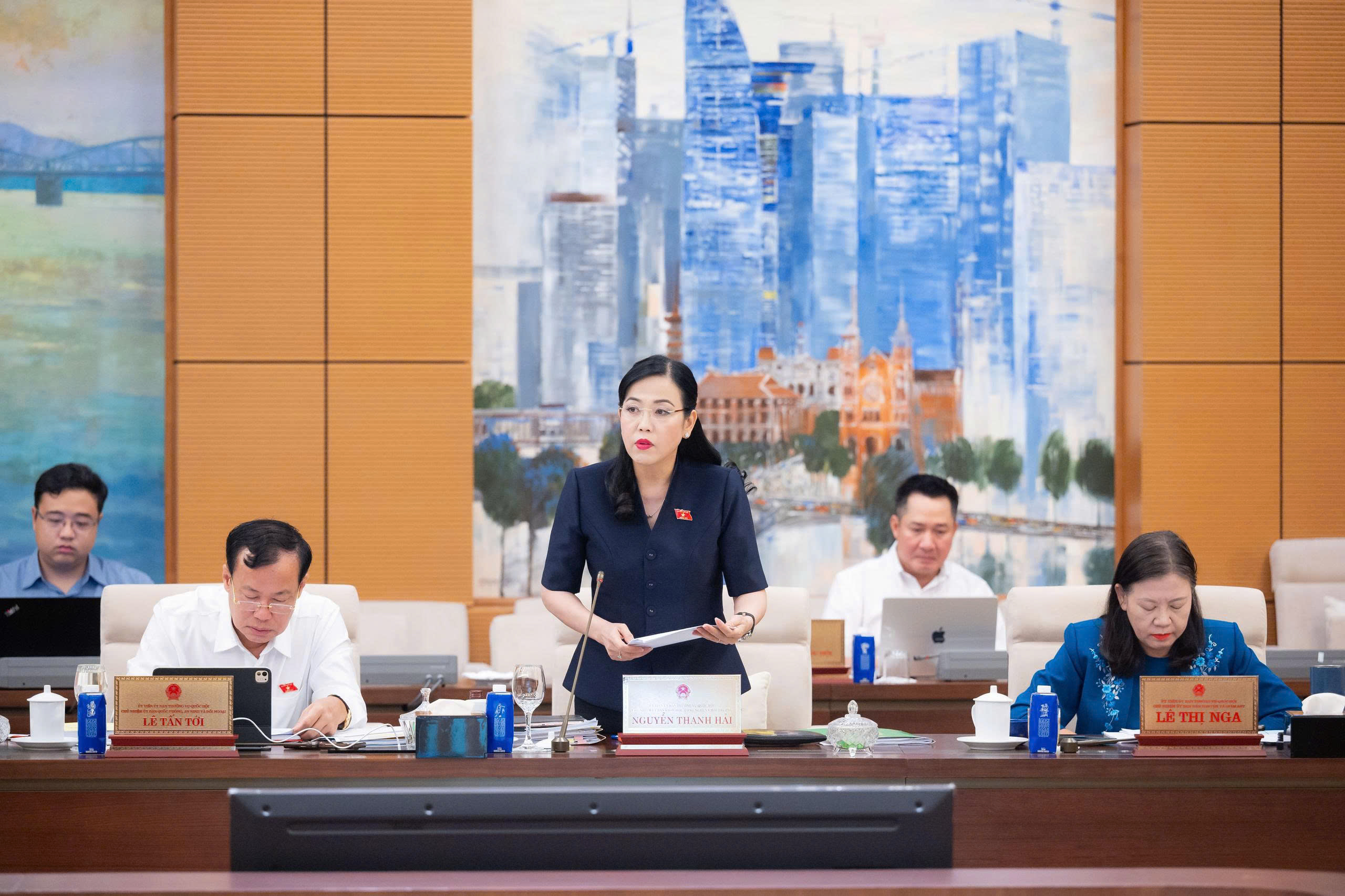 Đề xuất cắt giảm 47 điều kiện kinh doanh lĩnh vực công nghệ, viễn thông - Ảnh 2.
