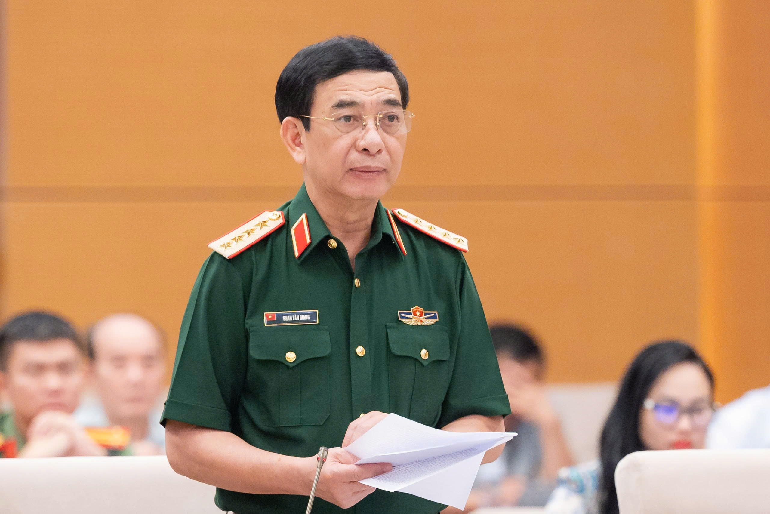 Đại tướng Phan Văn Giang trình UBTVQH dự án Luật Phòng, chống phổ biến vũ khí hủy diệt hàng loạt- Ảnh 1.