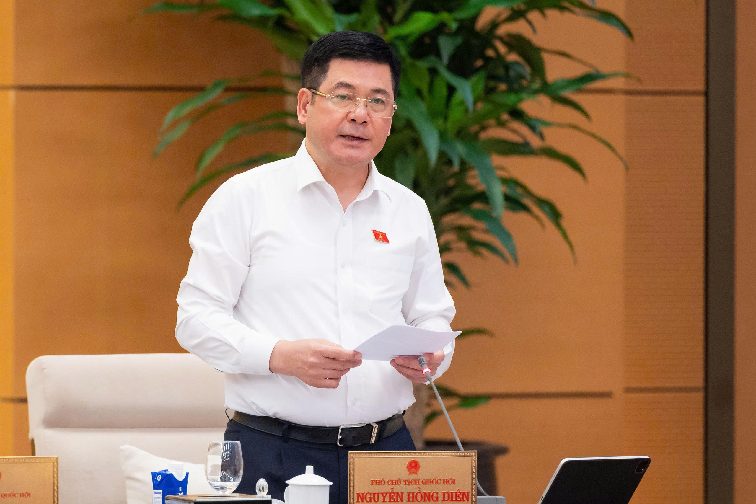 UBTVQH cho ý kiến về chủ trương đầu tư