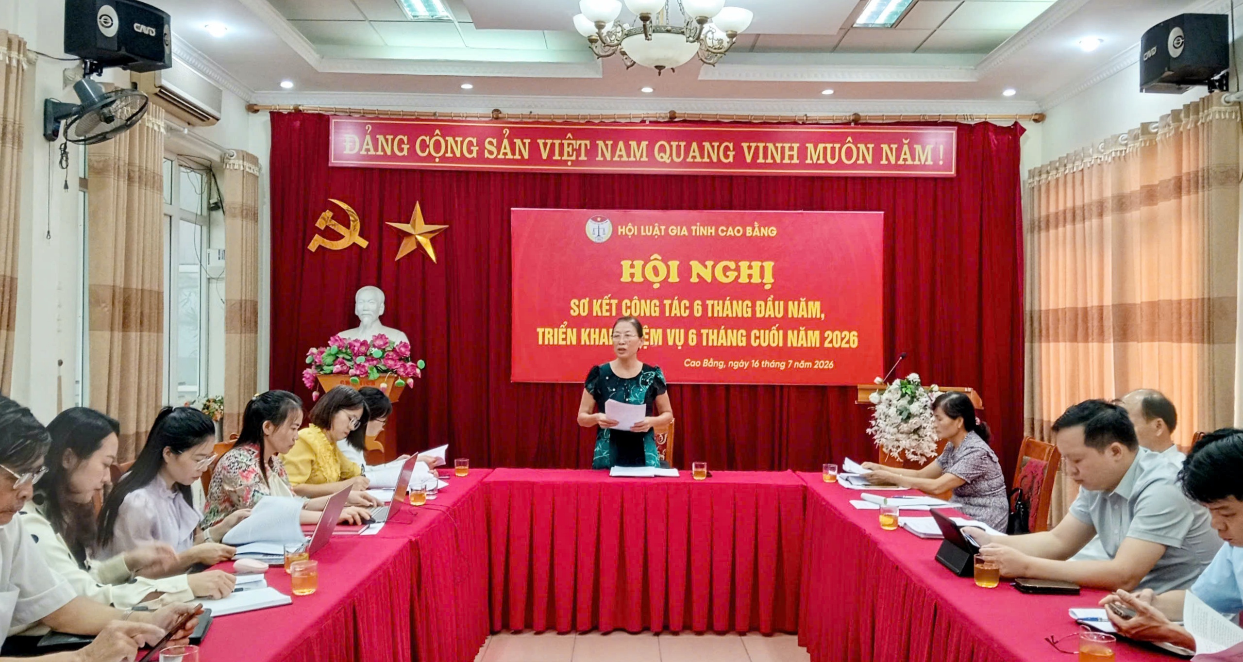 Hội Luật gia tỉnh Cao Bằng đẩy mạnh phổ biến pháp luật, trợ giúp pháp lý cho người dân - Ảnh 1.