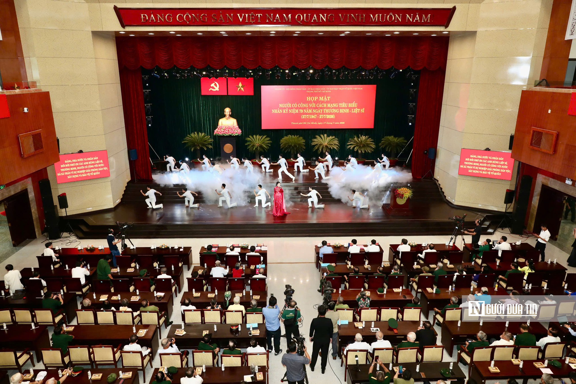 Giữa vận hội mới, Tp.HCM khẳng định giá trị của lòng tri ân - Ảnh 1.