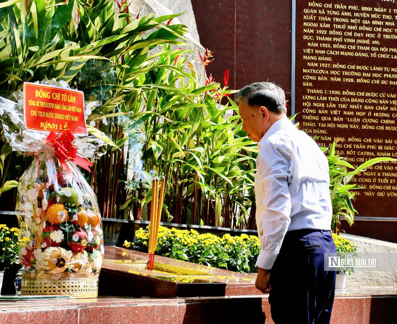 Tổng Bí thư, Chủ tịch nước dâng hương tưởng niệm, thăm lực lượng tìm kiếm hài cốt liệt sĩ tại Công viên Lê Thị Riêng- Ảnh 4.