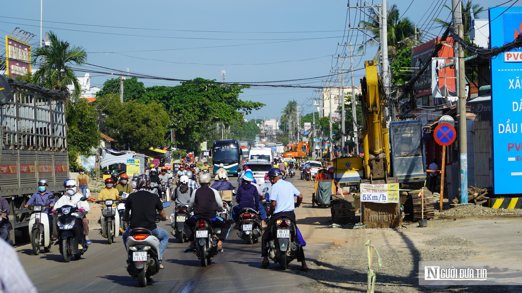 Kiểm tra công trường, Phó Chủ tịch UBND tỉnh Lâm Đồng yêu cầu không để chậm tiến độ- Ảnh 4.