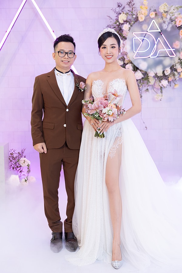 Cuộc sống của Á hậu Vbiz từng được tiến sĩ mang 13 cây vàng hỏi cưới hiện ra sao? - Ảnh 2.