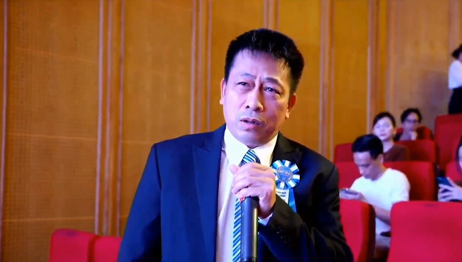Nhà xuất bản Giáo dục Việt Nam được vinh danh trong