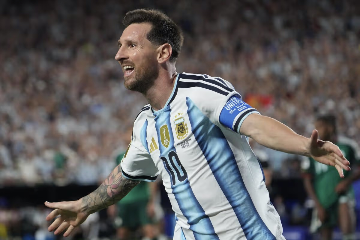Cầu thủ Lionel Messi gây sốt với