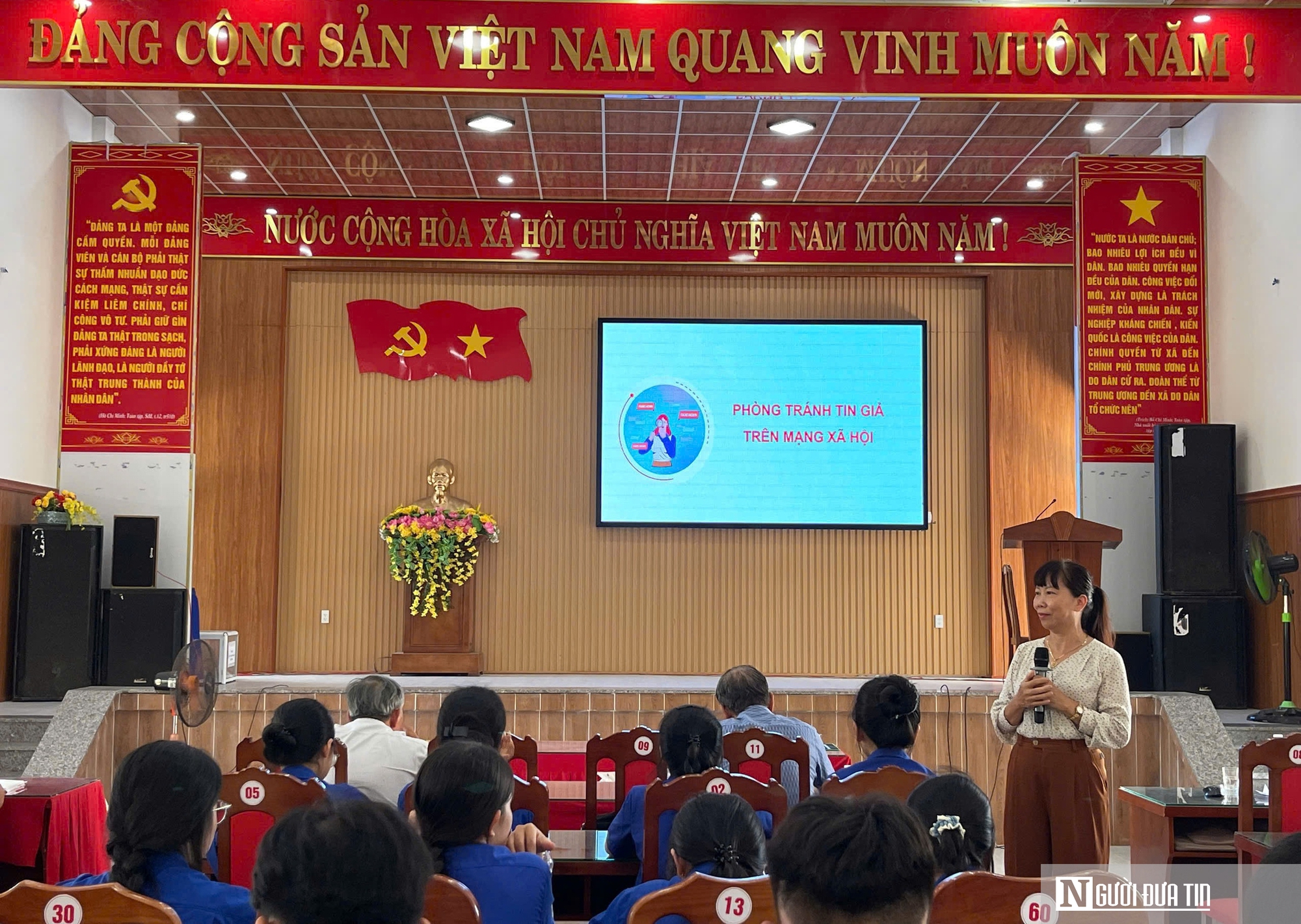 Đà Nẵng: Trang bị “lá chắn” pháp luật cho thanh niên trên mạng - Ảnh 3.