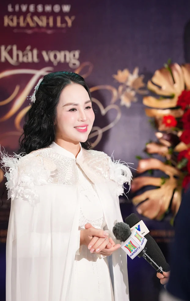 20 năm bền bỉ với nghệ thuật, Nguyễn Khánh Ly lần đầu "trải lòng"- Ảnh 1.