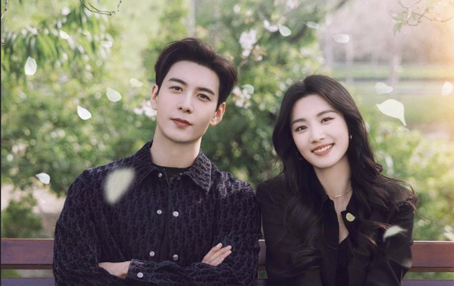 Nam thần đẹp bậc nhất showbiz: Hào quang lụi tàn, liên tiếp