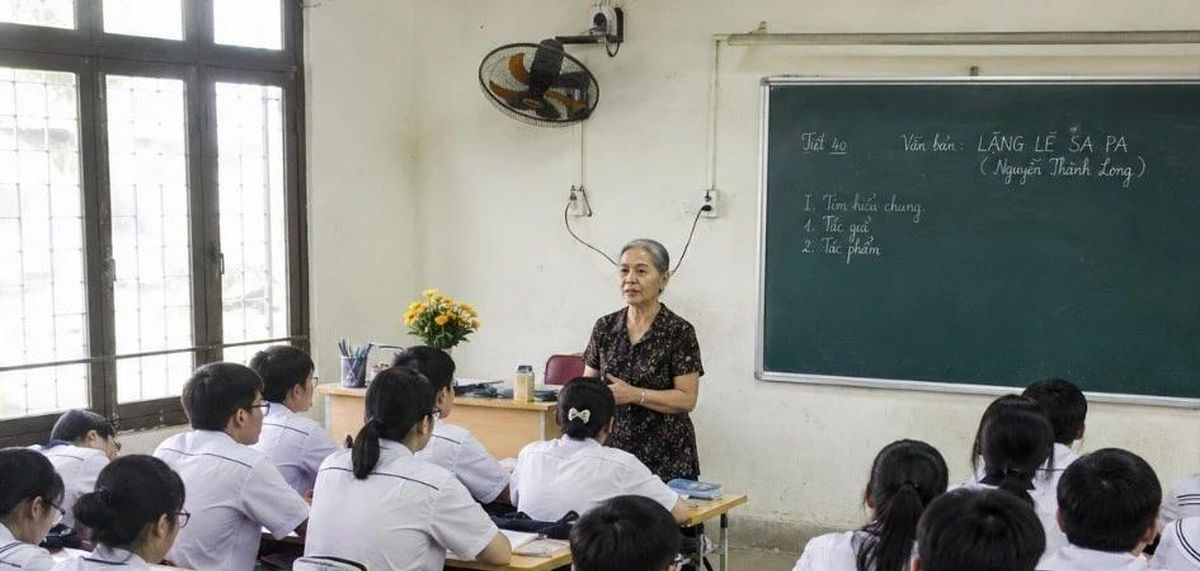 Từ 1/9, trường học được ký hợp đồng toàn thời gian với giáo viên nghỉ hưu - Ảnh 1.