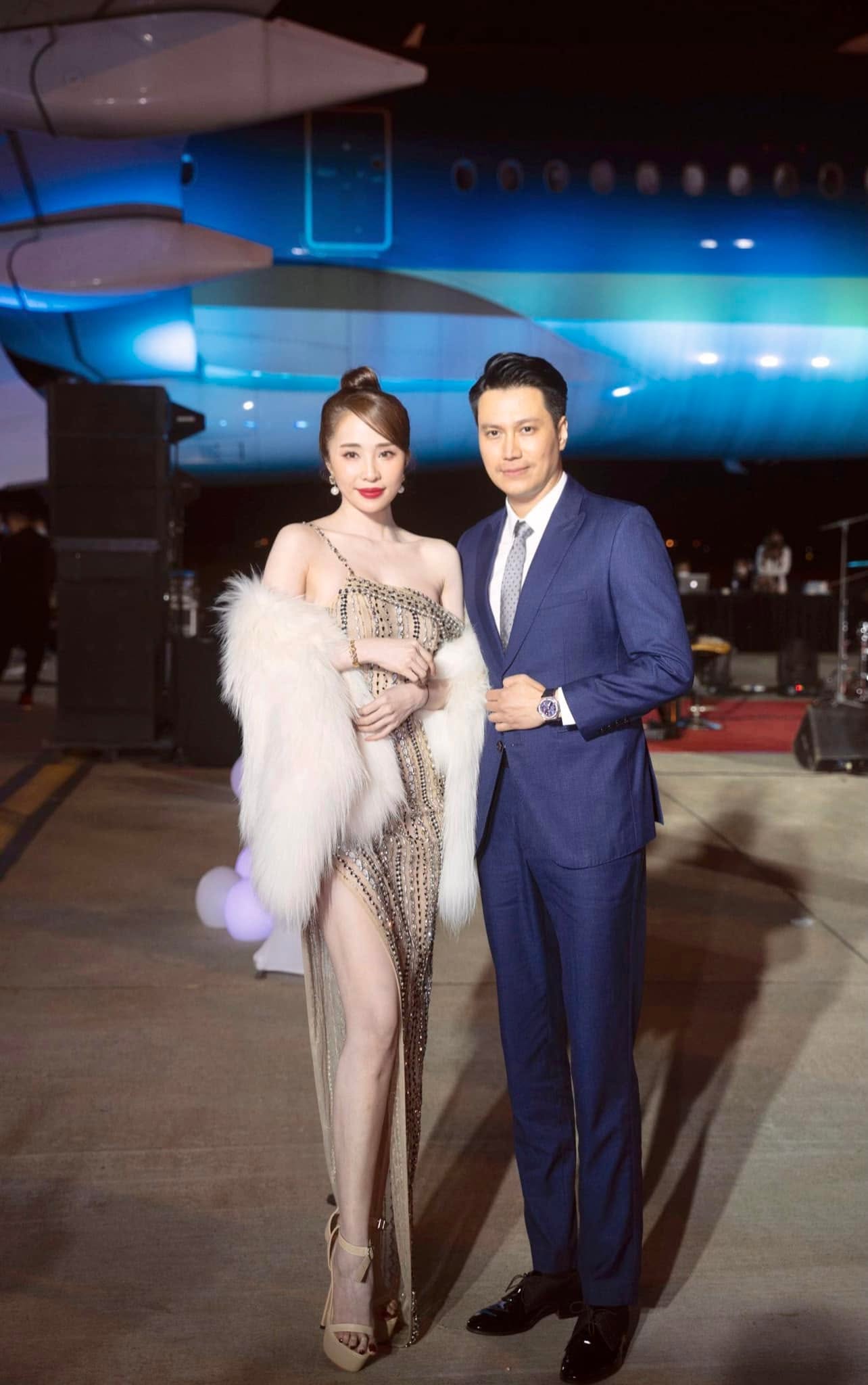 NSƯT Việt Anh và Quỳnh Nga khoe căn nhà mua chung sau khi xác nhận yêu nhau - Ảnh 4.