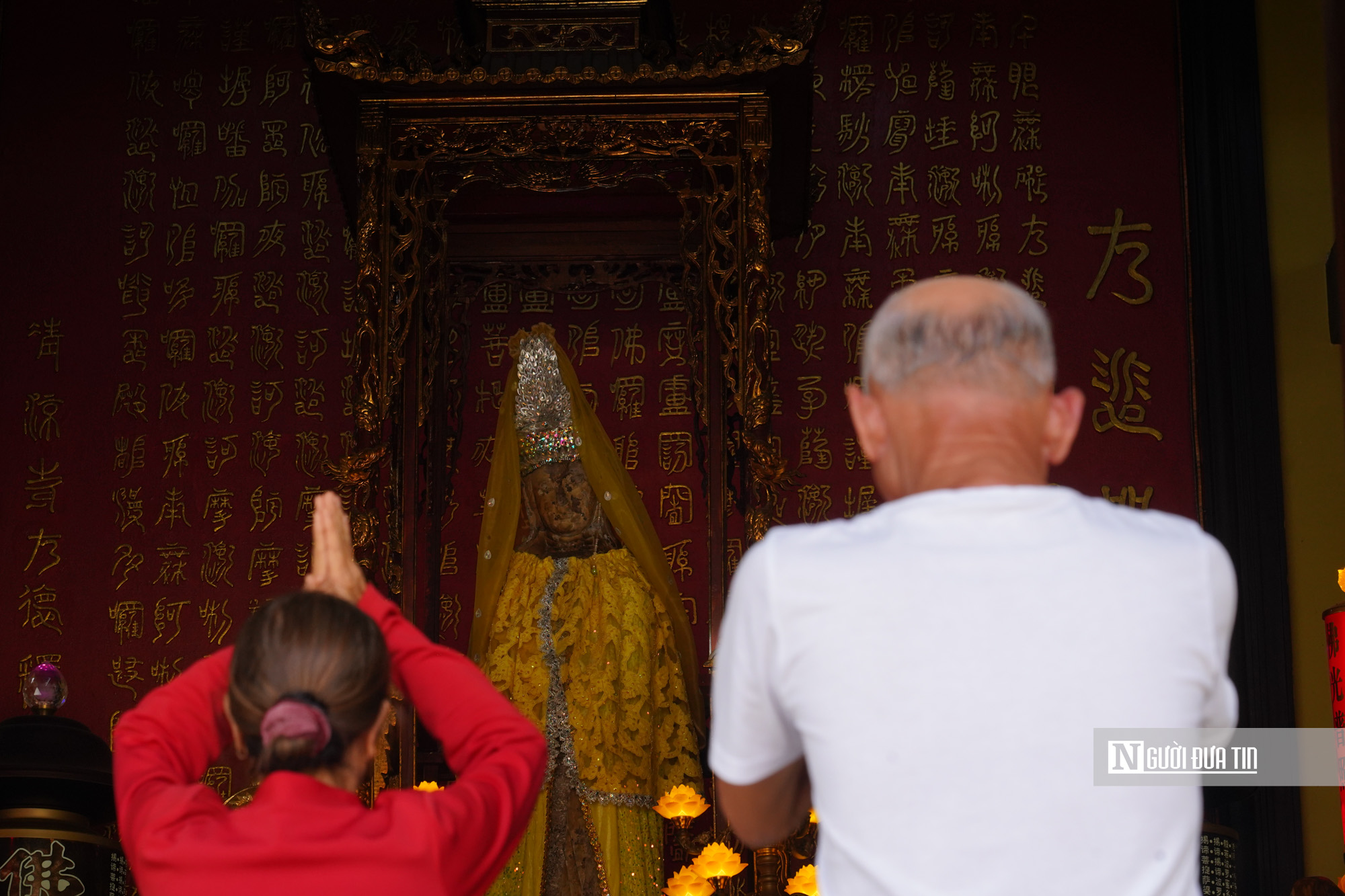 Kỳ b&iacute; chuyện ng&ocirc;i ch&ugrave;a được l&agrave;m bằng san h&ocirc;, vỏ ốc, thờ tượng Quan &Acirc;m dạt từ biển- Ảnh 10.