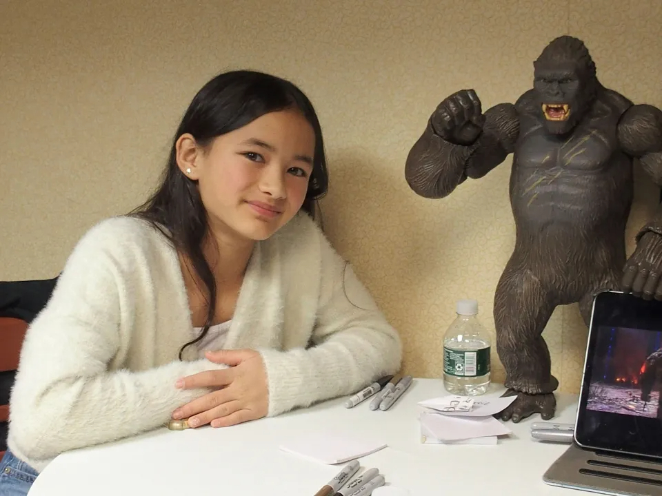 Tai nạn giao thông khiến sao nhí của Godzilla vs. Kong qua đời ở tuổi 19 - Ảnh 3.