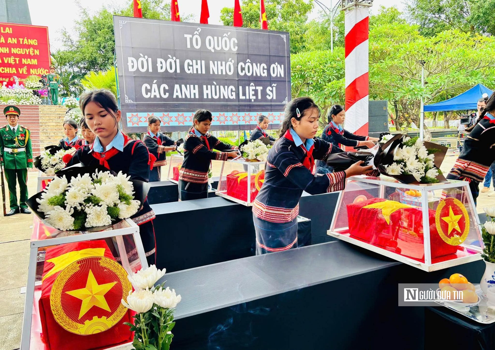 "C&ograve;n th&ocirc;ng tin l&agrave; c&ograve;n t&igrave;m kiếm, c&ograve;n hy vọng l&agrave; c&ograve;n quyết t&acirc;m" - Ảnh 6.