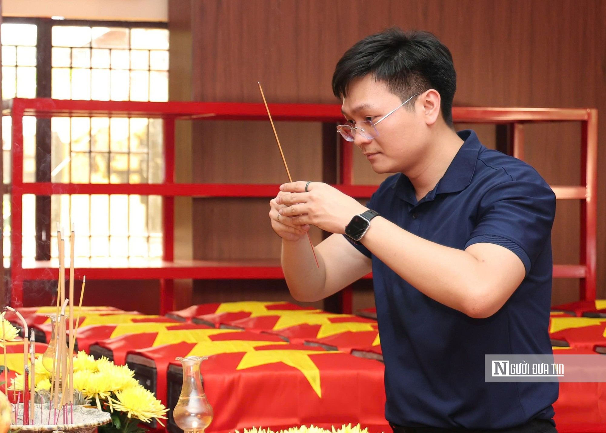 H&agrave;nh tr&igrave;nh t&igrave;m lại t&ecirc;n cho c&aacute;c liệt sĩ của b&aacute;c sĩ trẻ- Ảnh 3.