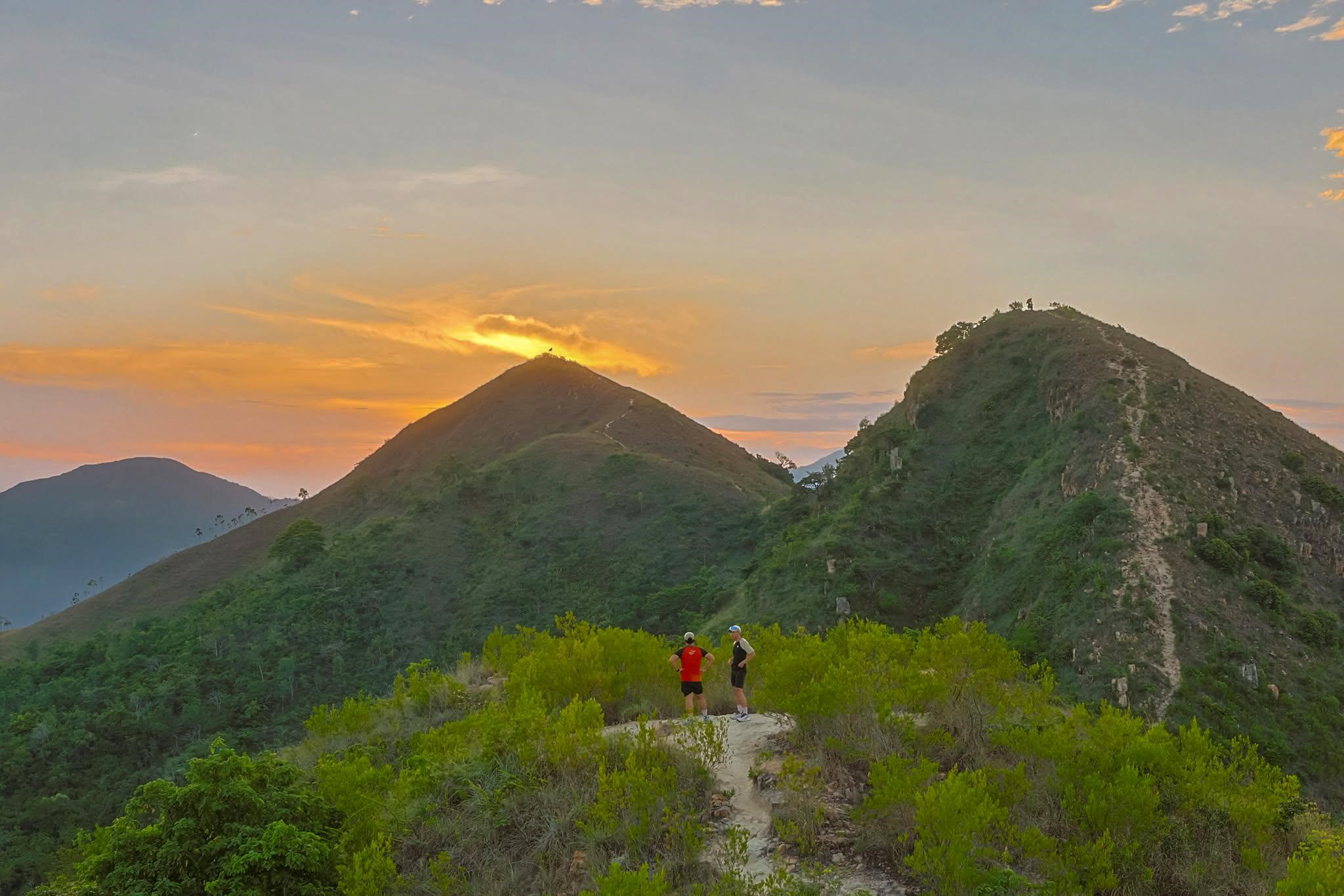 Chạy từ biển lên núi Cô Tiên: kiểu ‘đổi gió’ khi du lịch Nha Trang - Ảnh 2.
