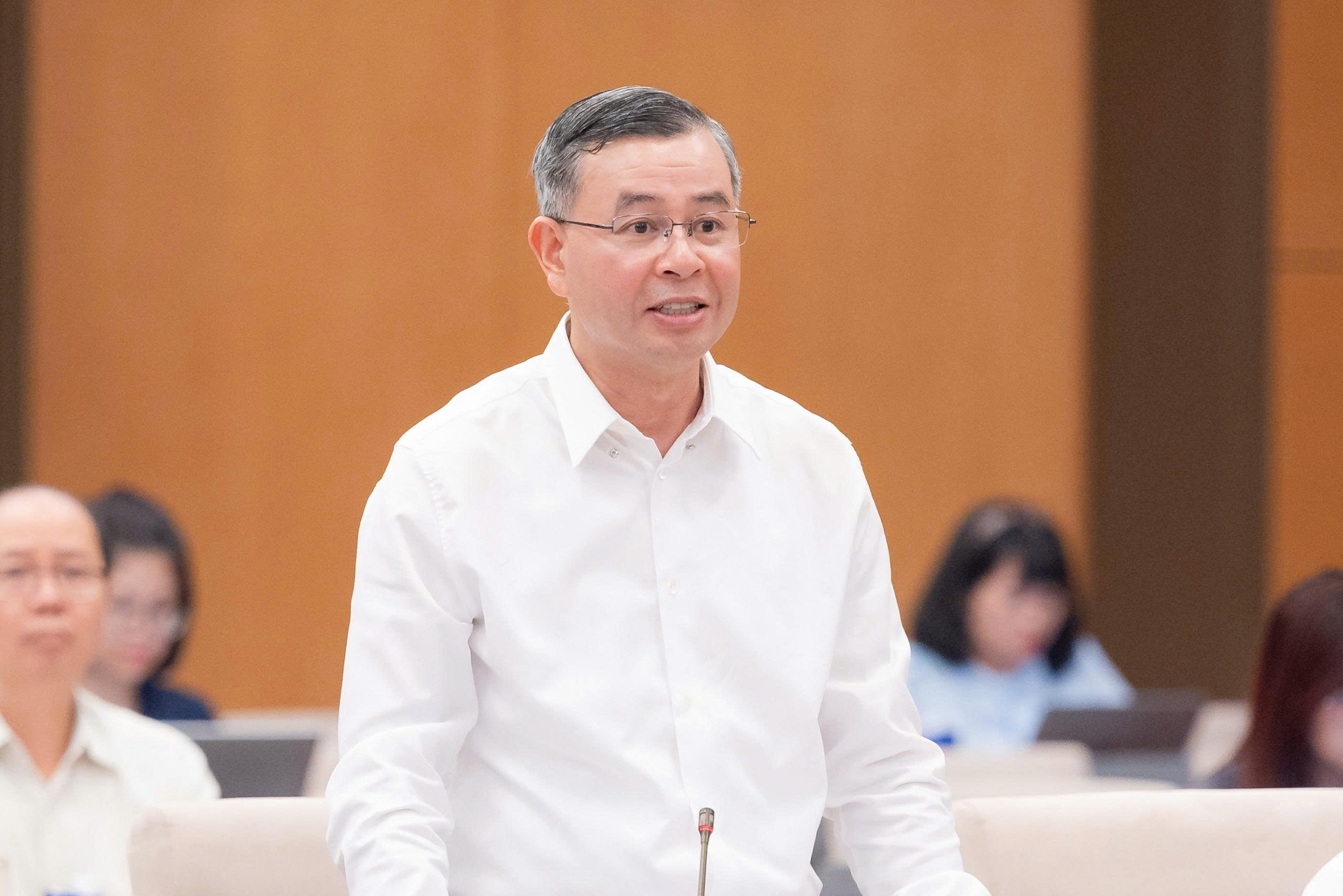 Bác sĩ chỉ rõ lý do cần cấm kinh doanh 