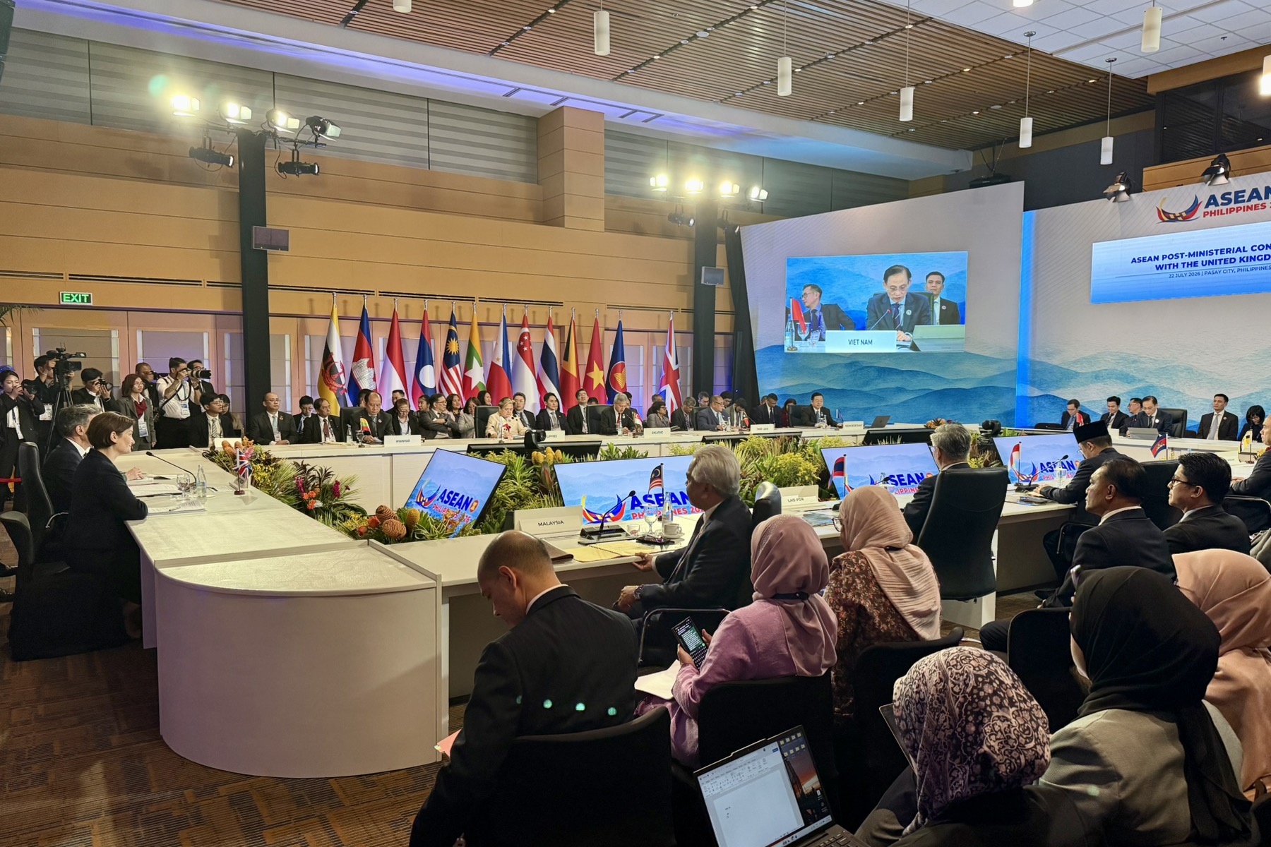 Việt Nam nỗ lực hết sức mình cùng các nước đưa hợp tác ASEAN-Anh sang giai đoạn mới - Ảnh 2.