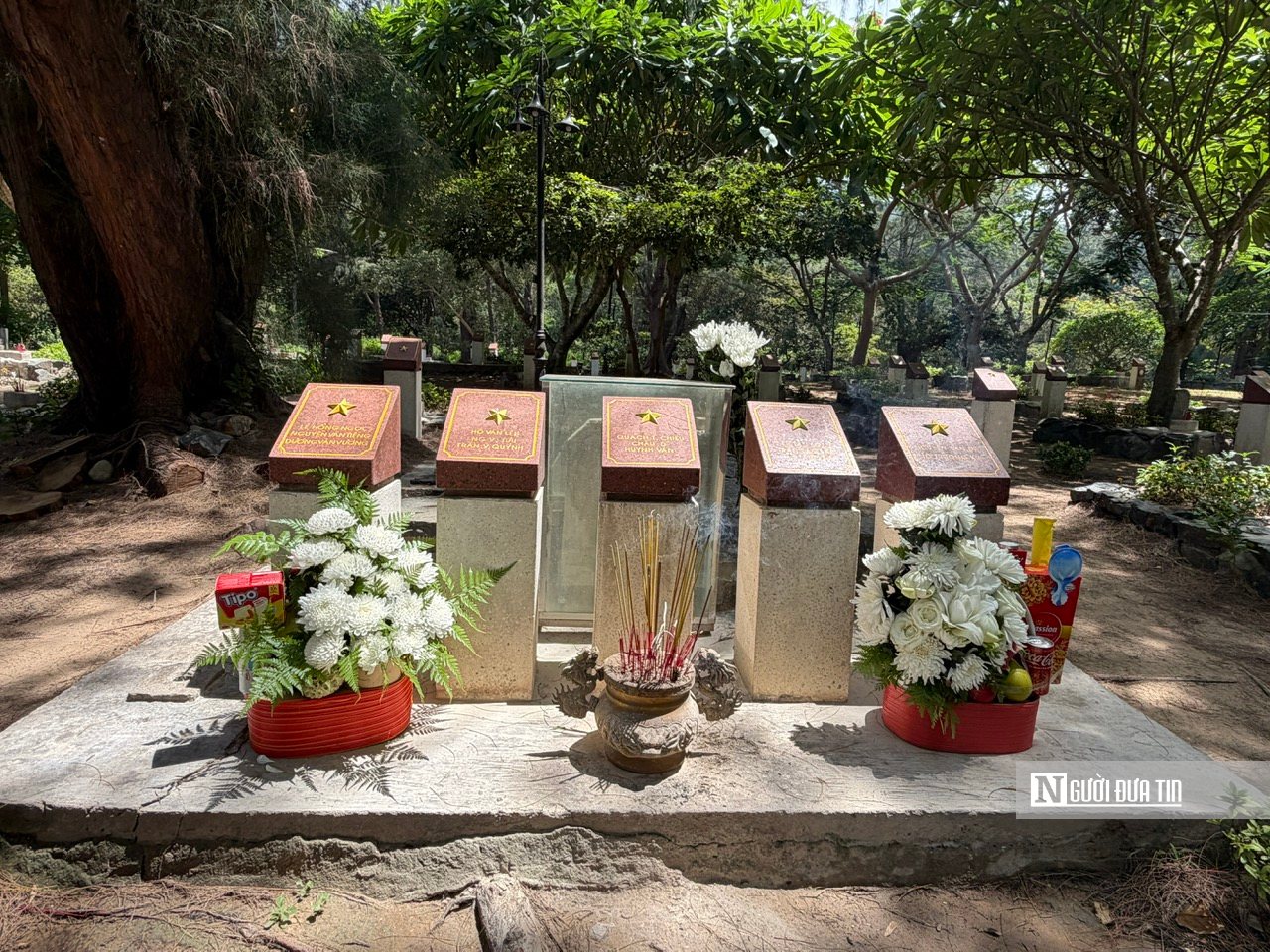 Dòng người tri ân trên mảnh đất thiêng Côn Đảo - Ảnh 14.