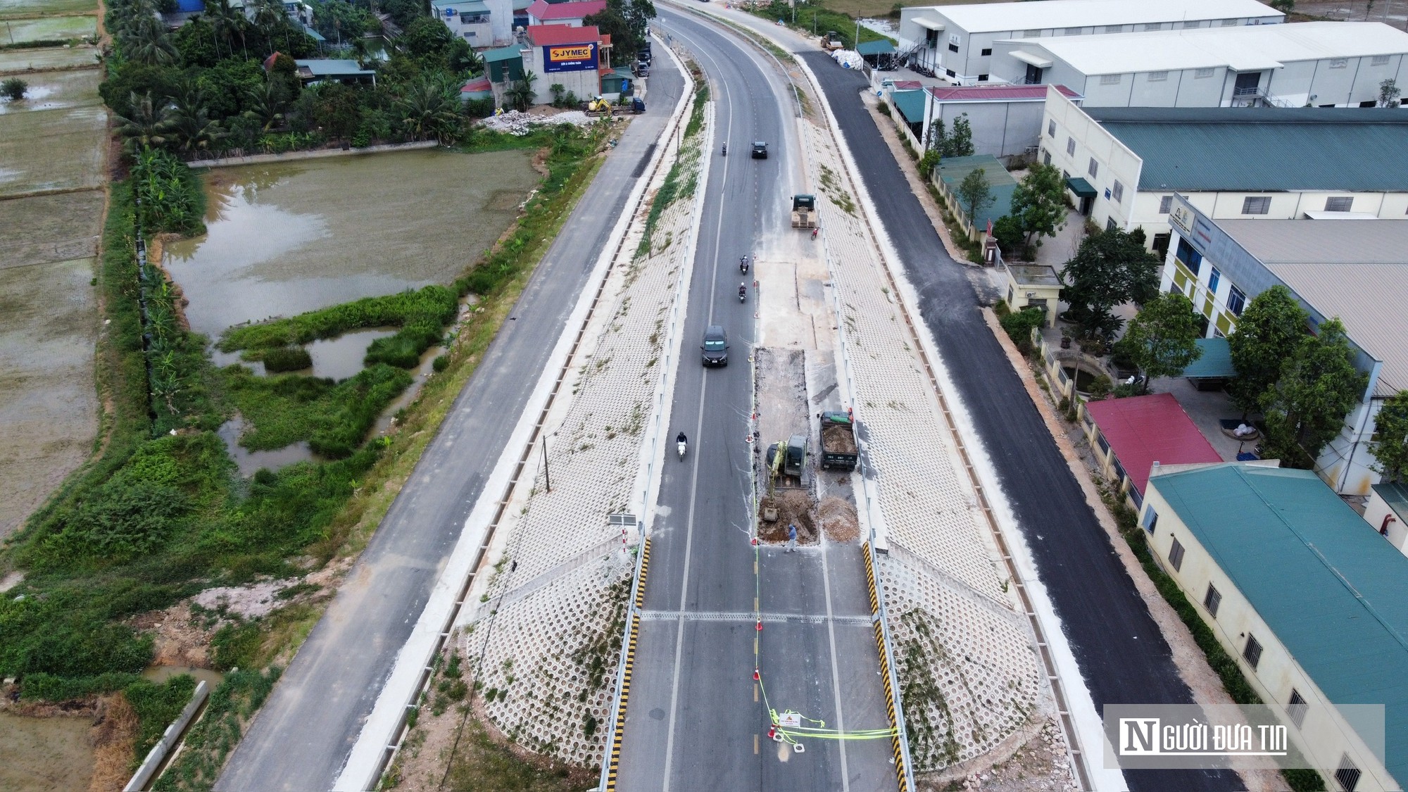 Thanh H&oacute;a: "Phản &aacute;nh hư hỏng cầu vượt đường sắt Quốc lộ 45 của Người Đưa Tin l&agrave; đ&uacute;ng thực tế"- Ảnh 1.