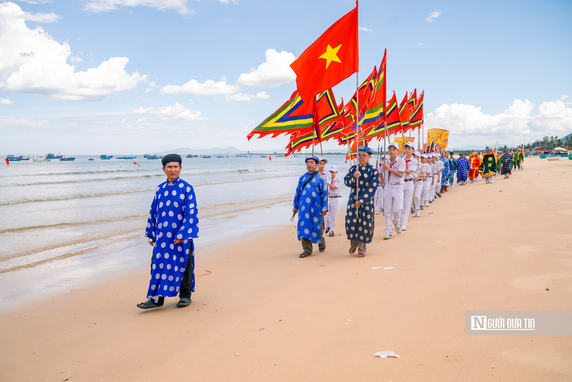 Về l&agrave;ng Long Thuỷ kh&aacute;m ph&aacute; n&eacute;t văn ho&aacute; t&acirc;m linh của l&agrave;ng biển 300 năm - Ảnh 3.