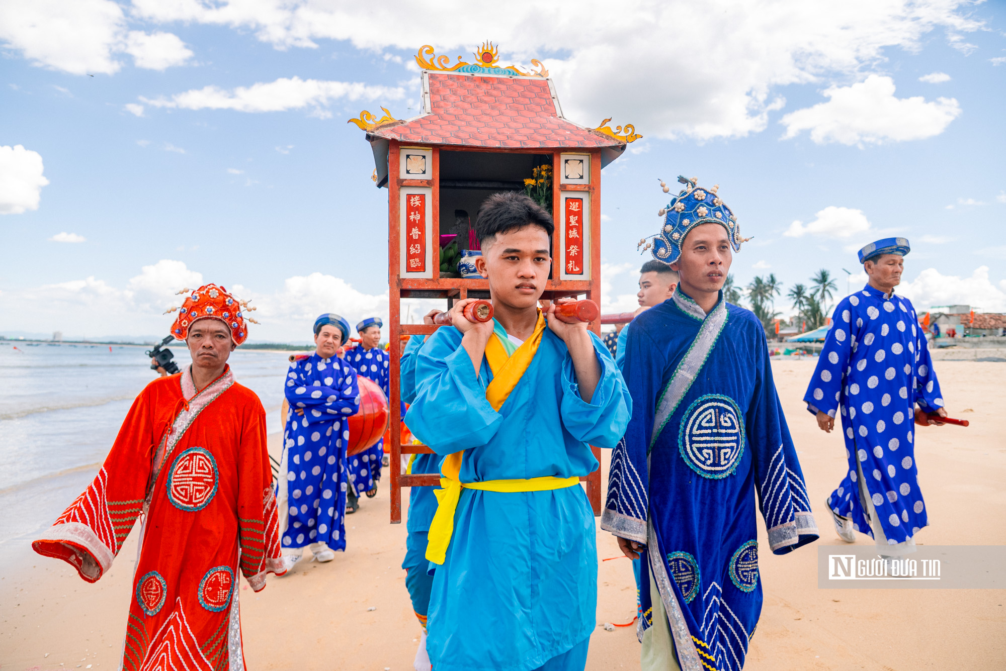 Về l&agrave;ng Long Thuỷ kh&aacute;m ph&aacute; n&eacute;t văn ho&aacute; t&acirc;m linh của l&agrave;ng biển 300 năm - Ảnh 4.