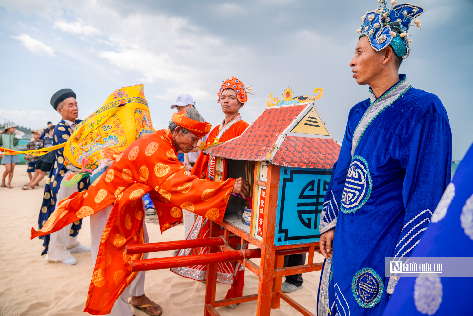 Về l&agrave;ng Long Thuỷ kh&aacute;m ph&aacute; n&eacute;t văn ho&aacute; t&acirc;m linh của l&agrave;ng biển 300 năm - Ảnh 5.