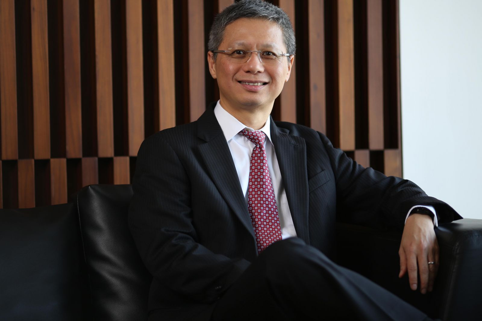 Cựu CEO Techcombank chính thức gia nhập HĐQT Eximbank - Ảnh 1.