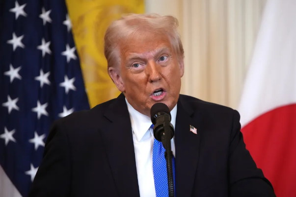 Ông Trump ấn định chế độ thuế quan toàn cầu mới, 59 quốc gia cùng EU bị ảnh hưởng - Ảnh 1.