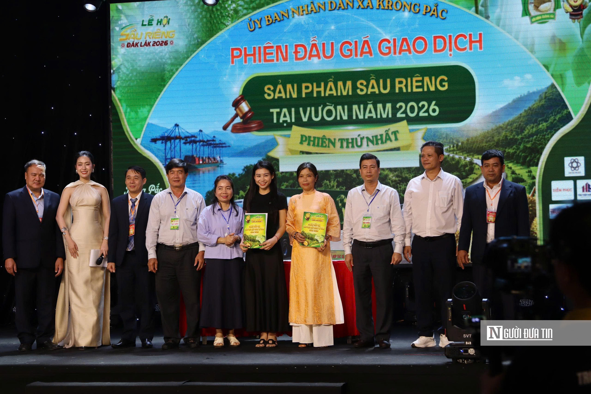 Đắk Lắk lần đầu đấu giá sầu riêng tại vườn, doanh nghiệp trúng lô hàng gần 24 tỷ đồng - Ảnh 6.