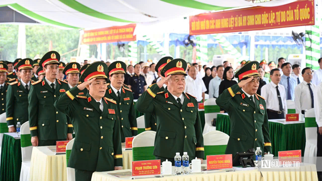 To&agrave;n cảnh lễ triển khai t&igrave;m kiếm h&agrave;i cốt liệt sĩ tại x&atilde; Minh Đức- Ảnh 3.