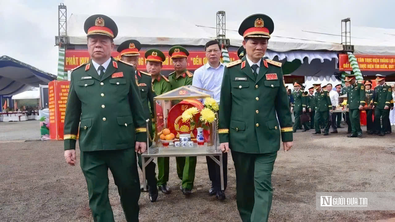 To&agrave;n cảnh lễ triển khai t&igrave;m kiếm h&agrave;i cốt liệt sĩ tại x&atilde; Minh Đức- Ảnh 11.