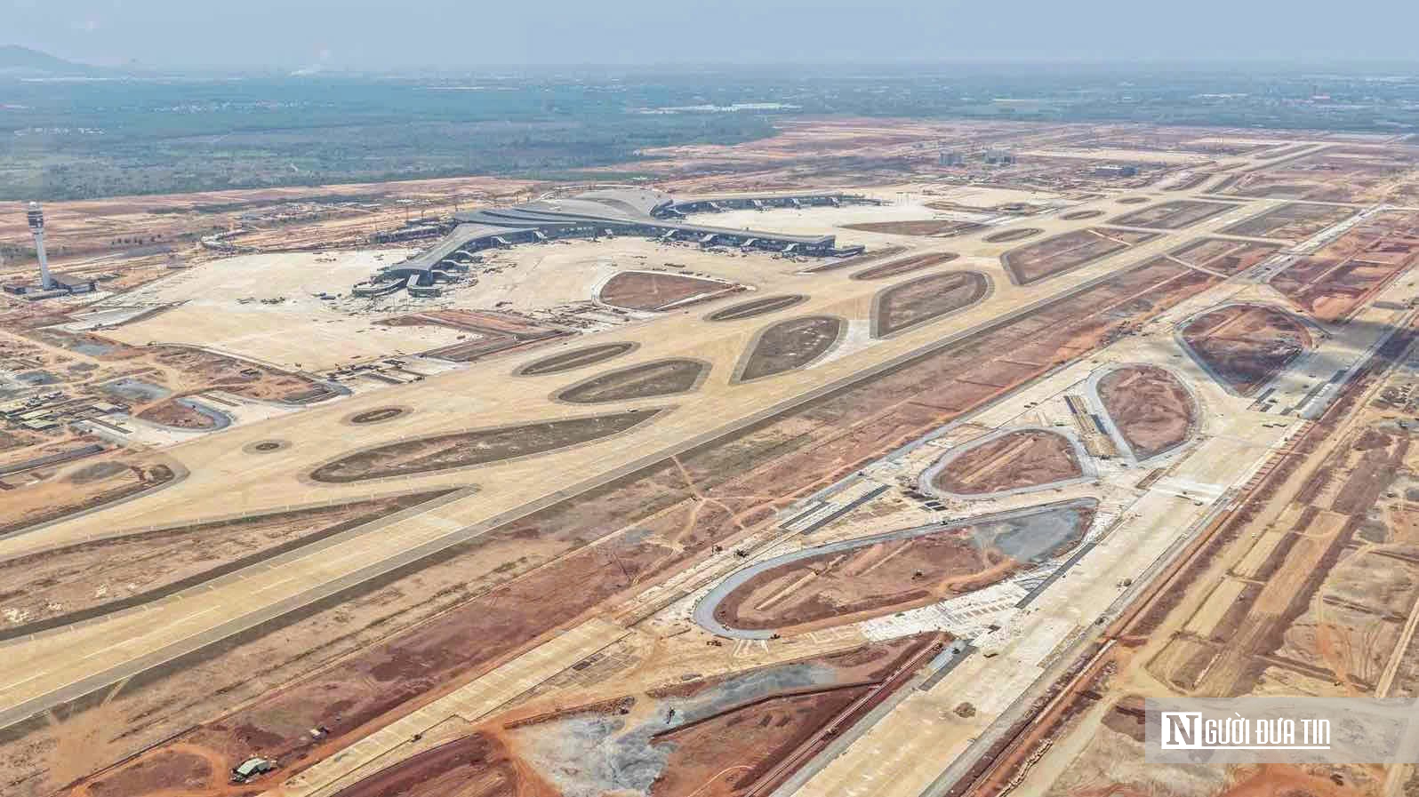 Đường v&agrave;o s&acirc;n bay Long Th&agrave;nh mang diện mạo mới ng&agrave;y về đ&iacute;ch- Ảnh 15.
