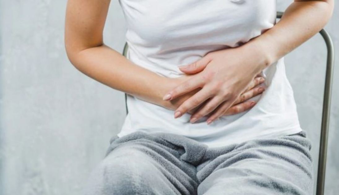 Người phụ nữ 26 tuổi tử vong sau khi thường xuyên bị đau bụng, bác sĩ cảnh báo thói quen