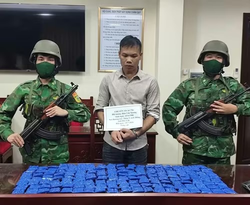Triệt ph&aacute; vụ vận chuyển 30.000 vi&ecirc;n ma t&uacute;y tổng hợp qua Hưng Y&ecirc;n - Ảnh 1.