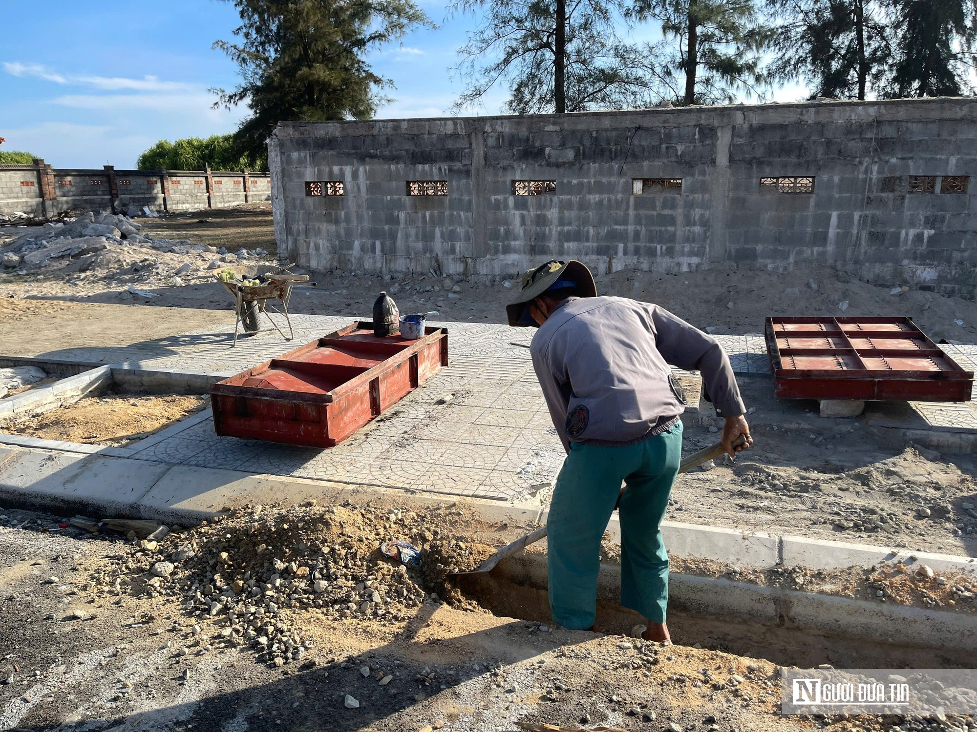 Toàn cảnh cầu vượt biển dài nhất miền Trung trước ngày cán đích - Ảnh 7.