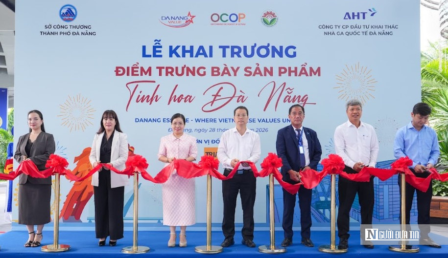 Đặc sản Đ&agrave; Nẵng t&igrave;m kh&aacute;ch quốc tế từ s&acirc;n bay, resort 5 sao - Ảnh 4.