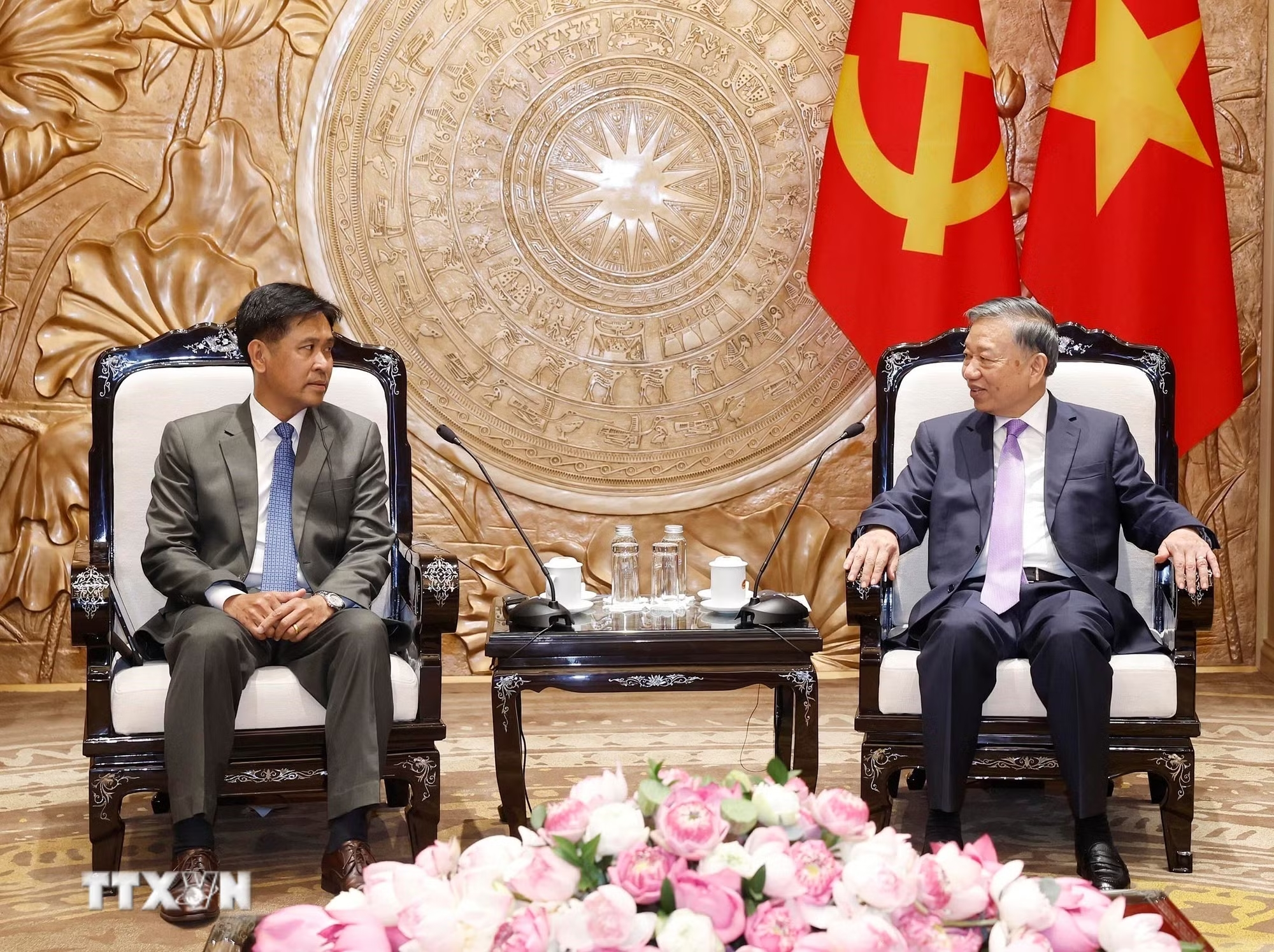 Tổng Bí thư, Chủ tịch nước Tô Lâm tiếp Chánh án Toà án nhân dân tối cao Lào - Ảnh 2.