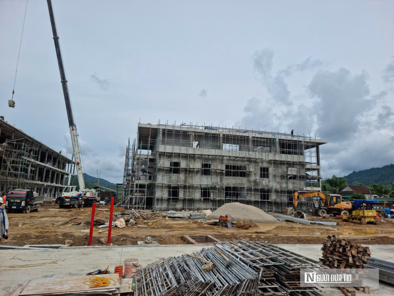 Nghệ An: Chạy đua với thời gian, đẩy nhanh tiến độ trường liên cấp vùng biên- Ảnh 3.