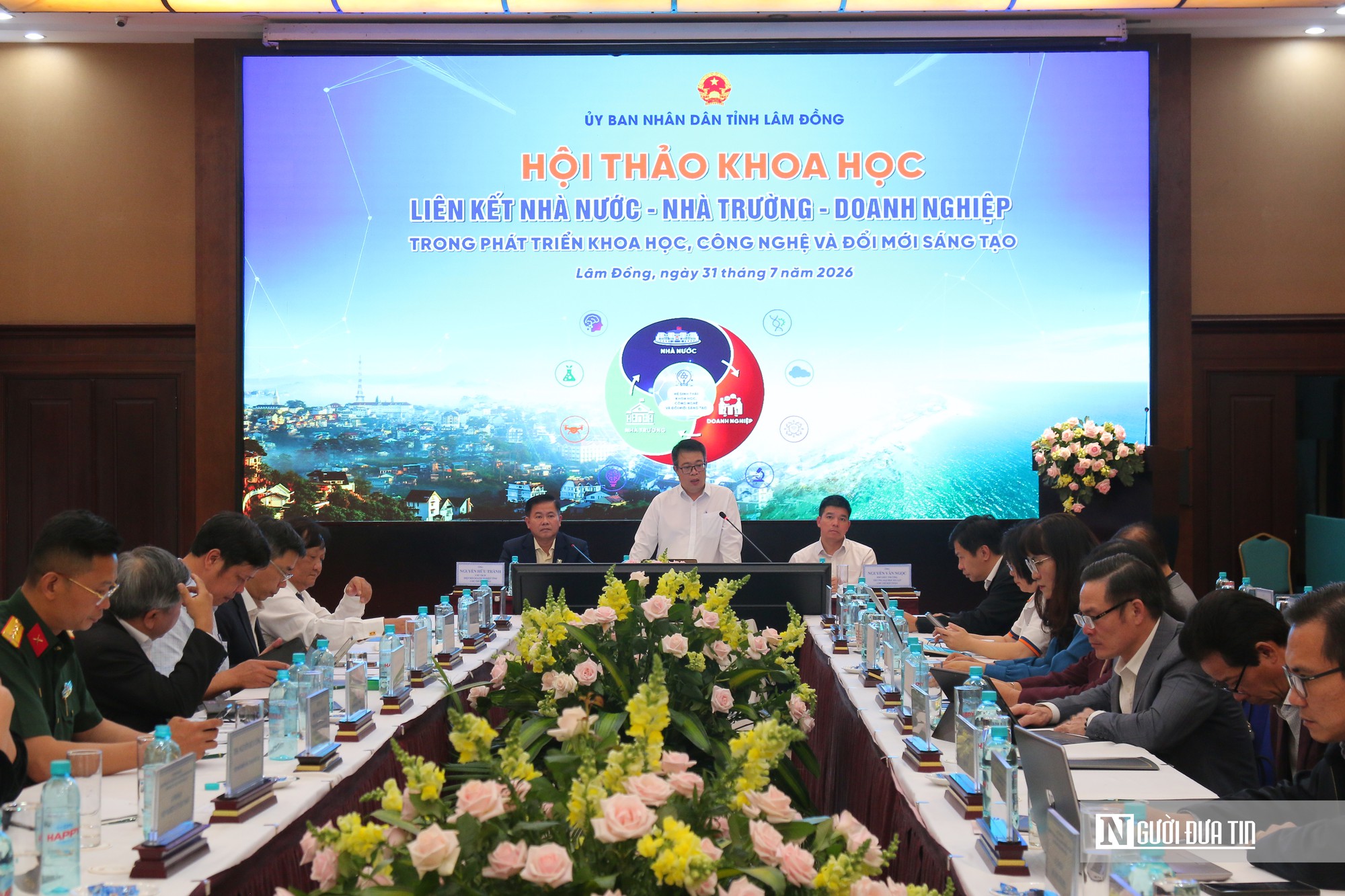 Khoa học, công nghệ trở thành "chìa khóa" nâng cao năng lực cạnh tranh của Lâm Đồng- Ảnh 1.
