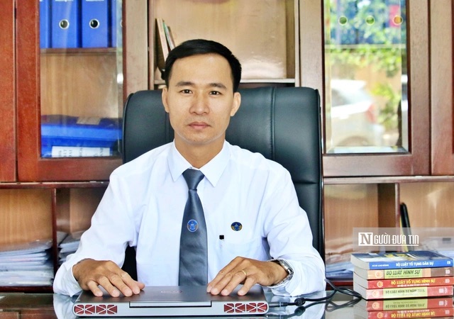 Đề xuất bỏ bắt buộc công chứng giao dịch đất đai: Giảm thủ tục nhưng ai sẽ "gác cổng" rủi ro? - Ảnh 1.