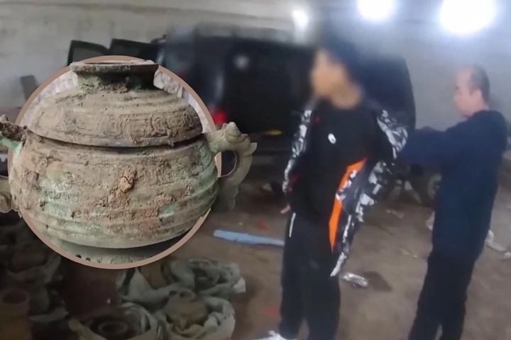 Đào trộm báu vật trong mộ cổ, người đàn ông trả giá đắt - Ảnh 1.